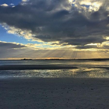 Le Pressoir De La Gervaiserie - 300M De La Plage Reville Luaran gambar